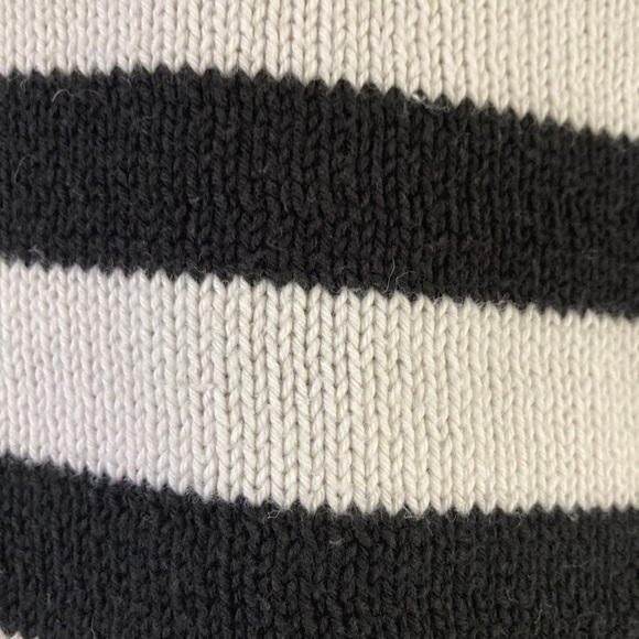 Levi’s Women's Striped Crochet Sweater Hoodie - Black & White - Size M - Picture 3 of 7